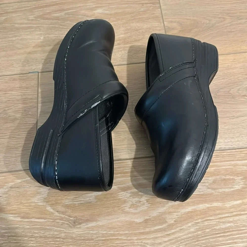 Dansko Professional Black Cabrio leather clogs women size 40 - Picture 3 of 10